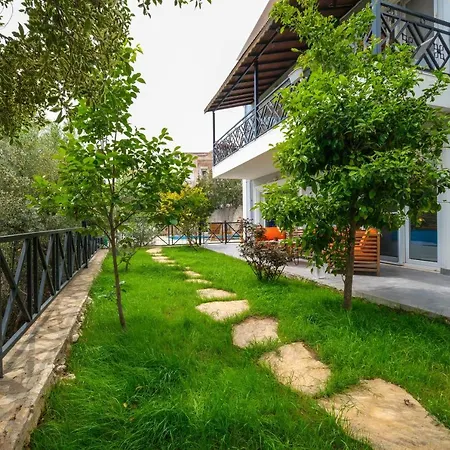 Lycia Detached 2+1 /with Private Garden Апартаменти Каш